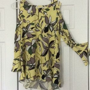 Alfani cold shoulder top